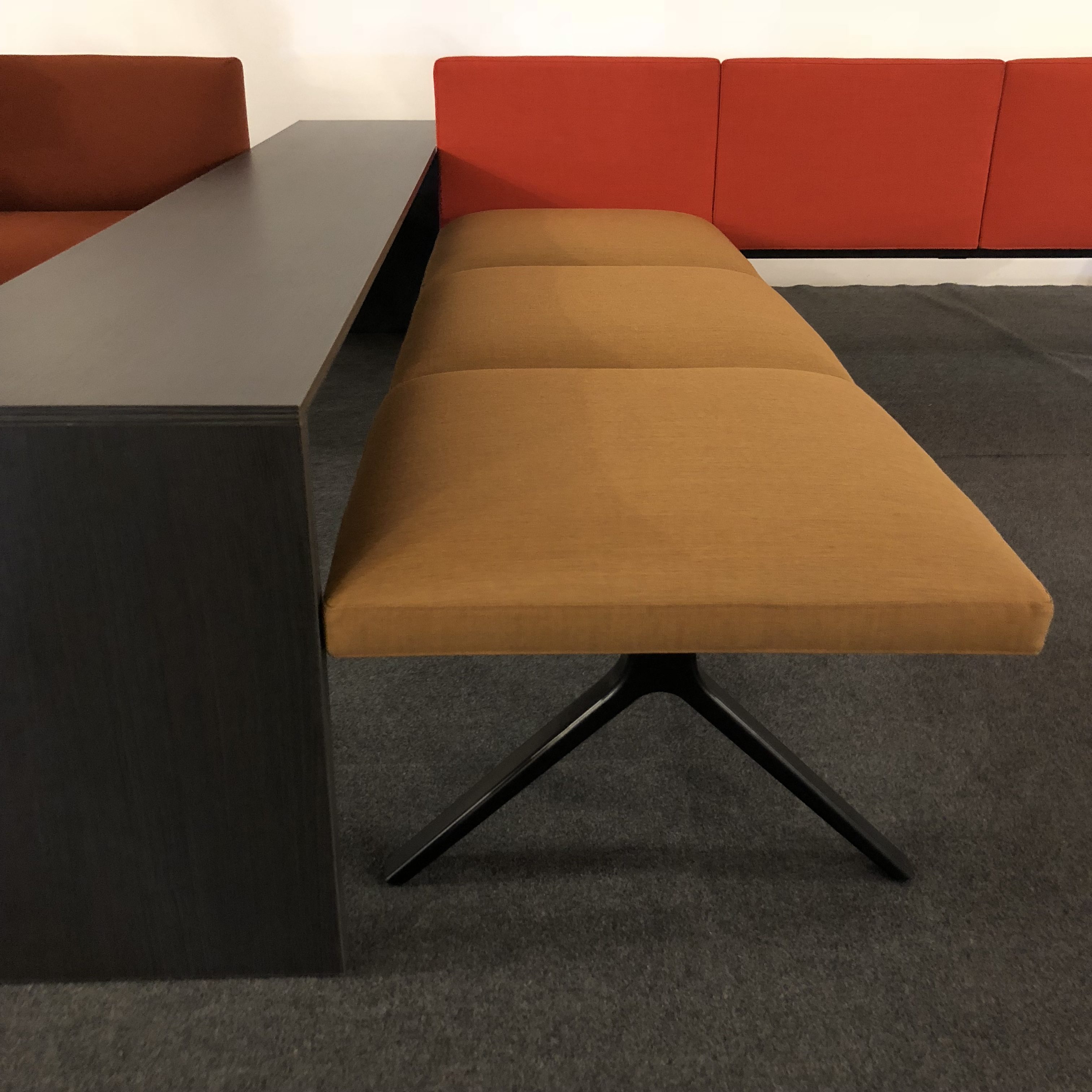 公共座椅|经典公共座椅|办公家具|设计师家具|Kiik 配套架子